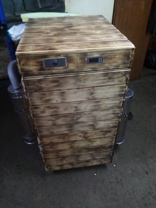 Бытовая универсальная коптильня для дома, дачи, бизнеса.