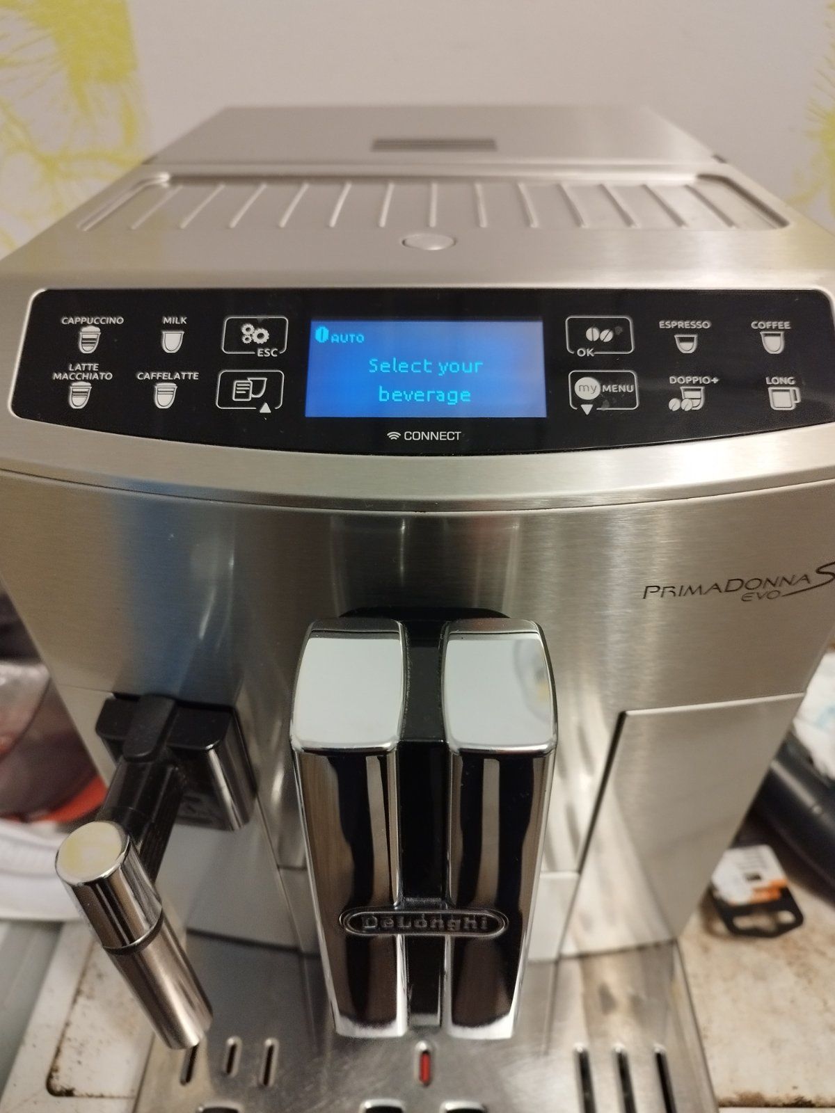 Кафеавтомат Delonghi primadonna s