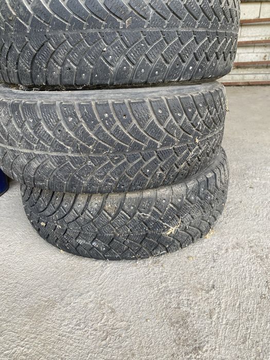 Продам шины r15 от 124