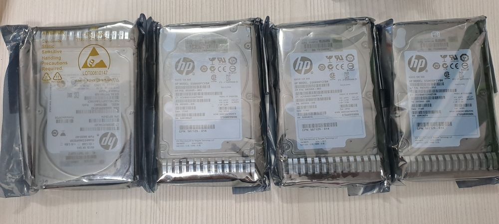 Жесткий диски 600gb 10K SAS