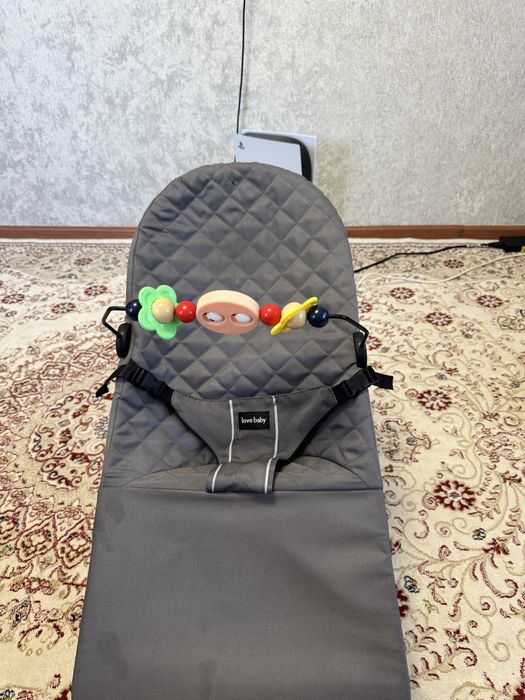 Продам шезлонг в хорошем состяние