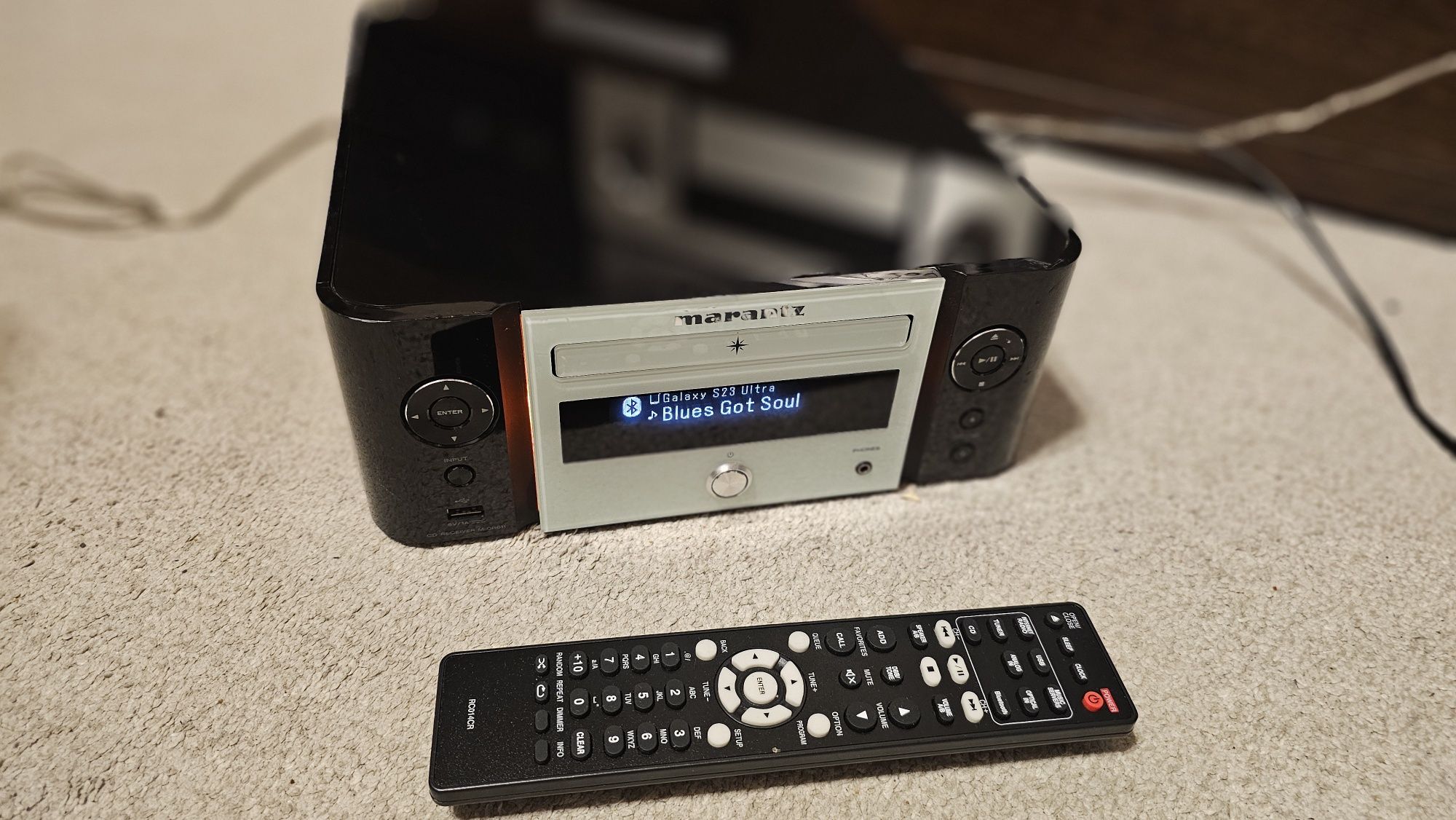 Amplituner Marantz M-CR625, cd, usb, bluetooth,tuner,  telecomanda.