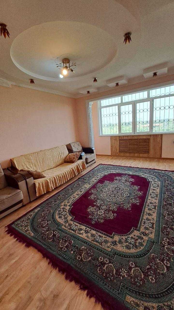 Продам свою квартиру Дружба народов Олий мажлис рядом метро Миллий Бог