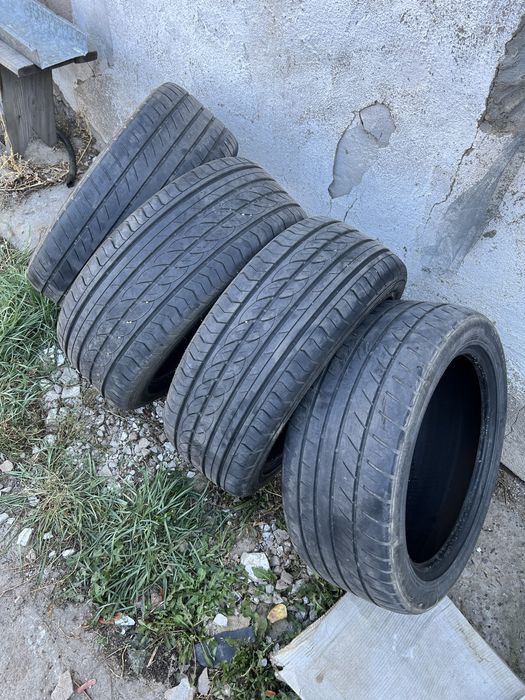 Резина R17 235/45