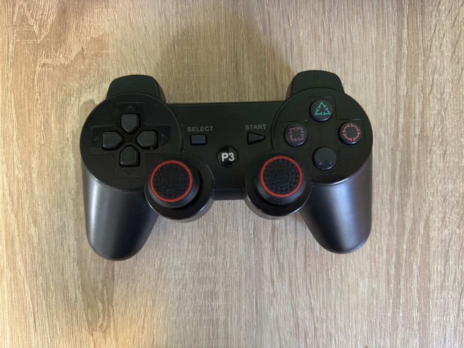 Playstation 3 cu 2 jocuri in stare excelentă