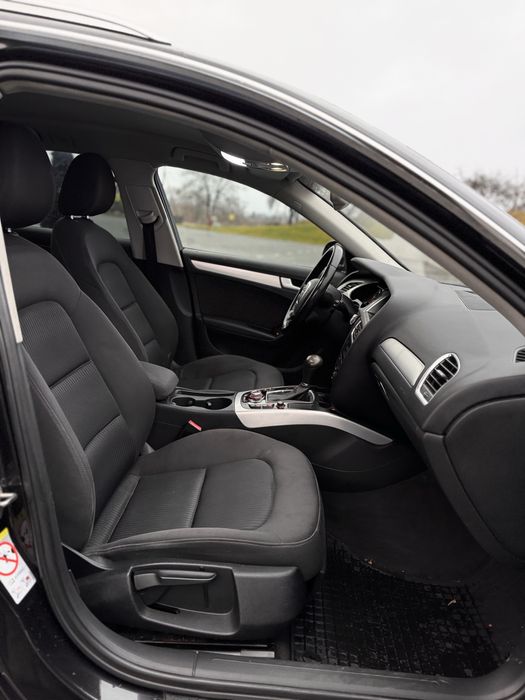 Audi A4 b8 - - 2.0d 143 - cutie automata 8+1 - MOKKA BROWN -