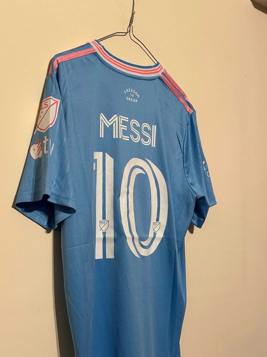 Тениска на Lionel Messi в Inter Miami 2025/26 - НОВО ; НАЙ ДОБРА ЦЕНА!