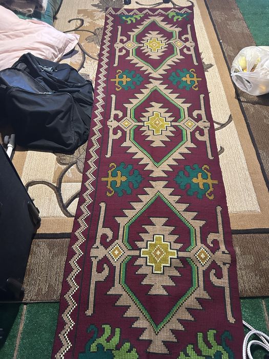 Carpet popular/traditional