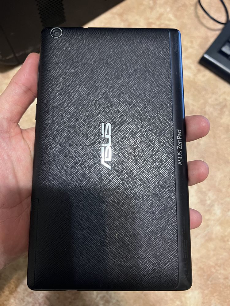Планшет Asus ZenPad 7”
