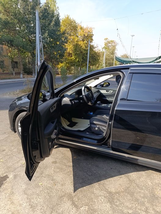 Hongqi E-qm5 500 km li holati al’o qogan malumotla telda