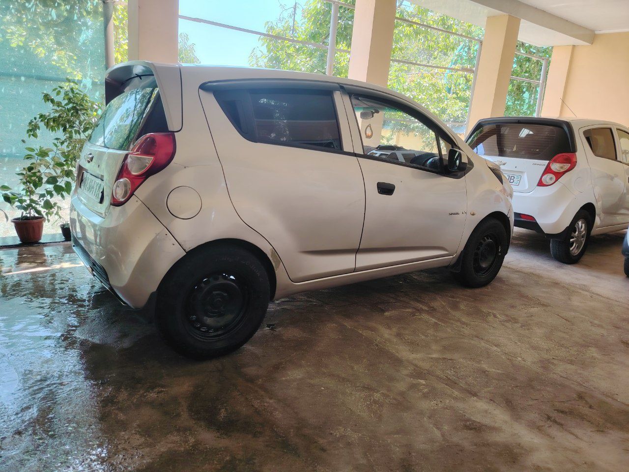 Chevrolet spark .