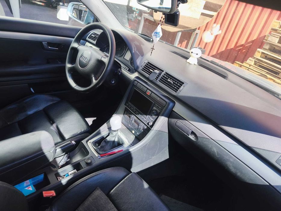 Vând Audi A 4!An de fabricație 2004!
