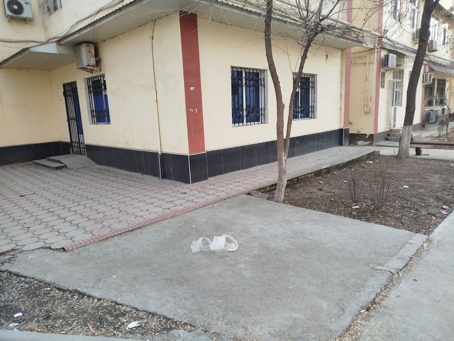 Продается 1 комнатная квартира нежилое помещение на массиве Куйлюк 1