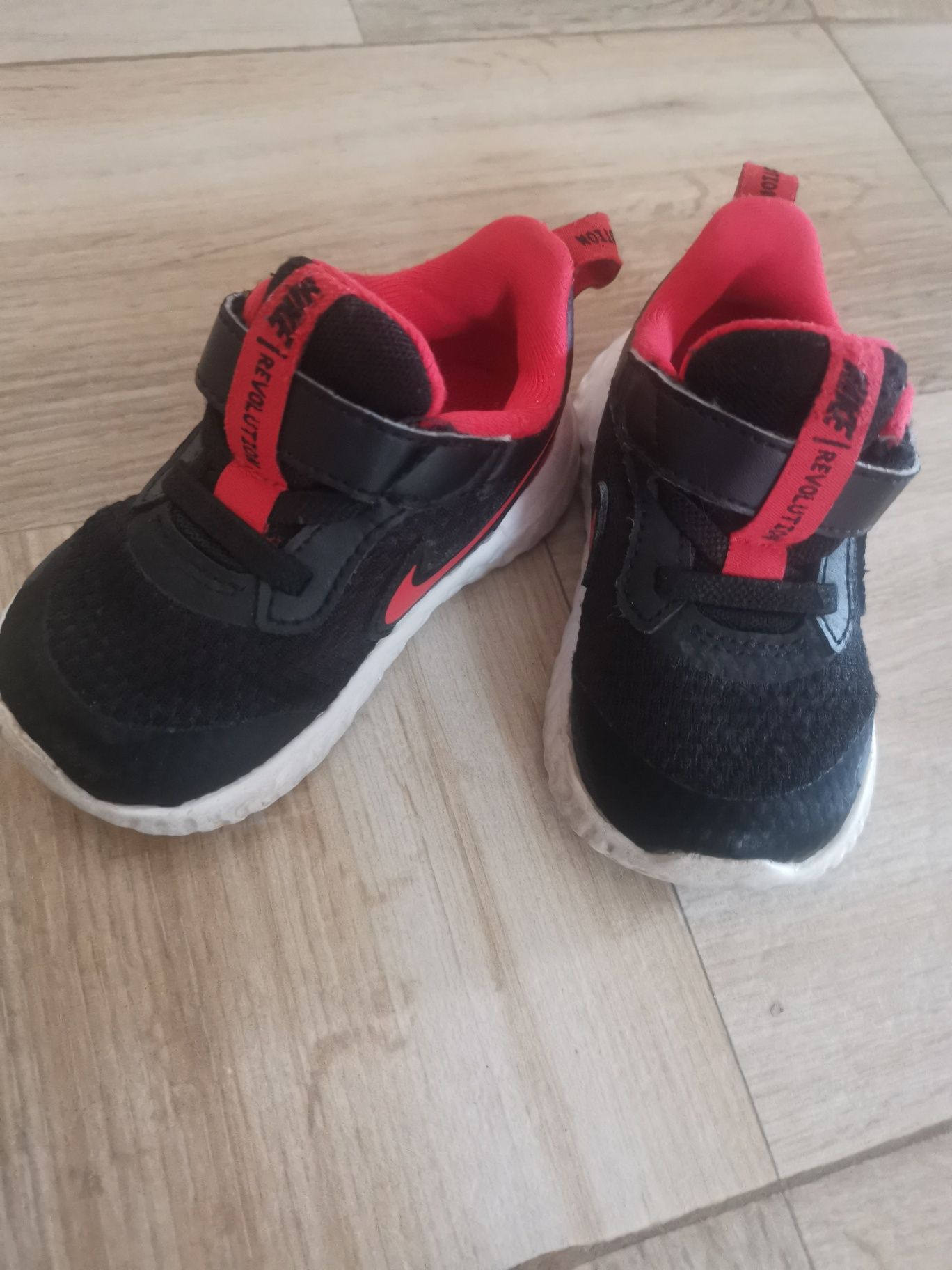 Маратонки Nike 21