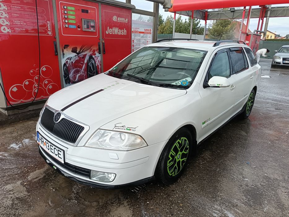 Skoda oktavia 2 motor 2 tdi 140 cai