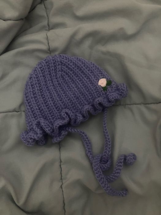 Игрушки и шапочки ручной работы