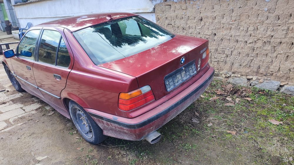 BMW E36 на части М40B18