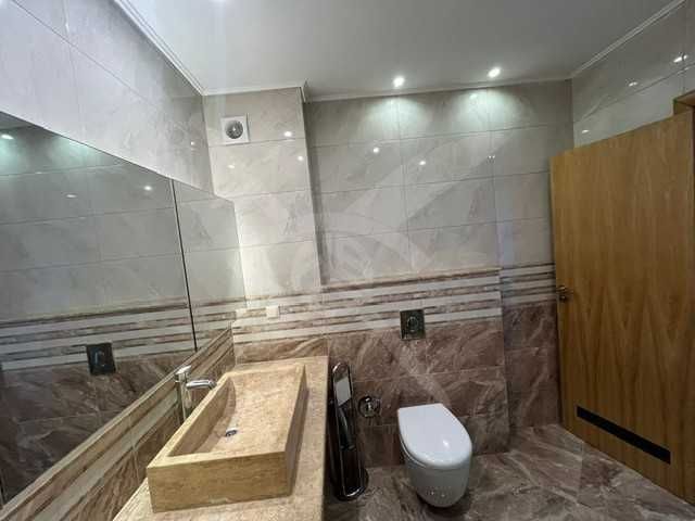Продава се Тристаен апартамент в Поморие - 123 кв.м за 1514 €/кв.м - Снимка #19