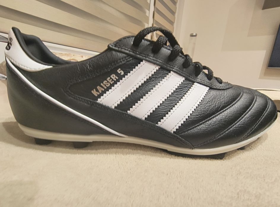 Футболни бутонки Adidas Kaiser 5, номер 44