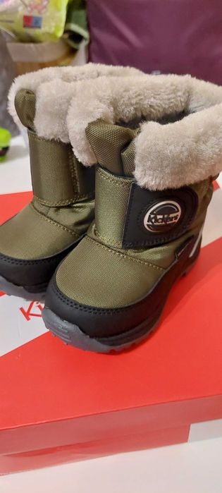 Непромокаеми детски боти Kickers Kids, с подплата от еко пух