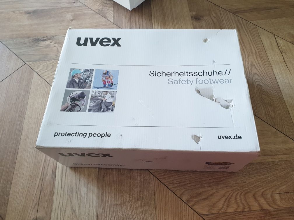 Чисто нови работни обувки Uvex 2