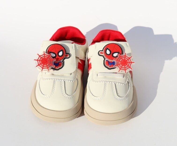НОВО! Детски сникърси Spiderman 22-26