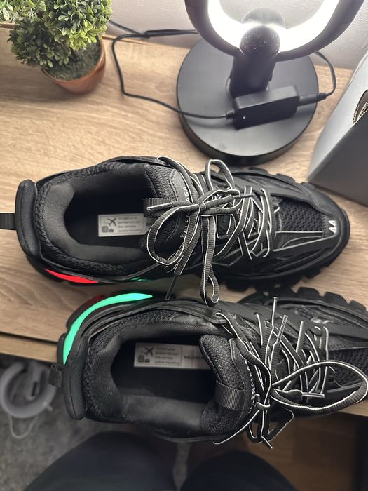 Balenciaga Track Led 44