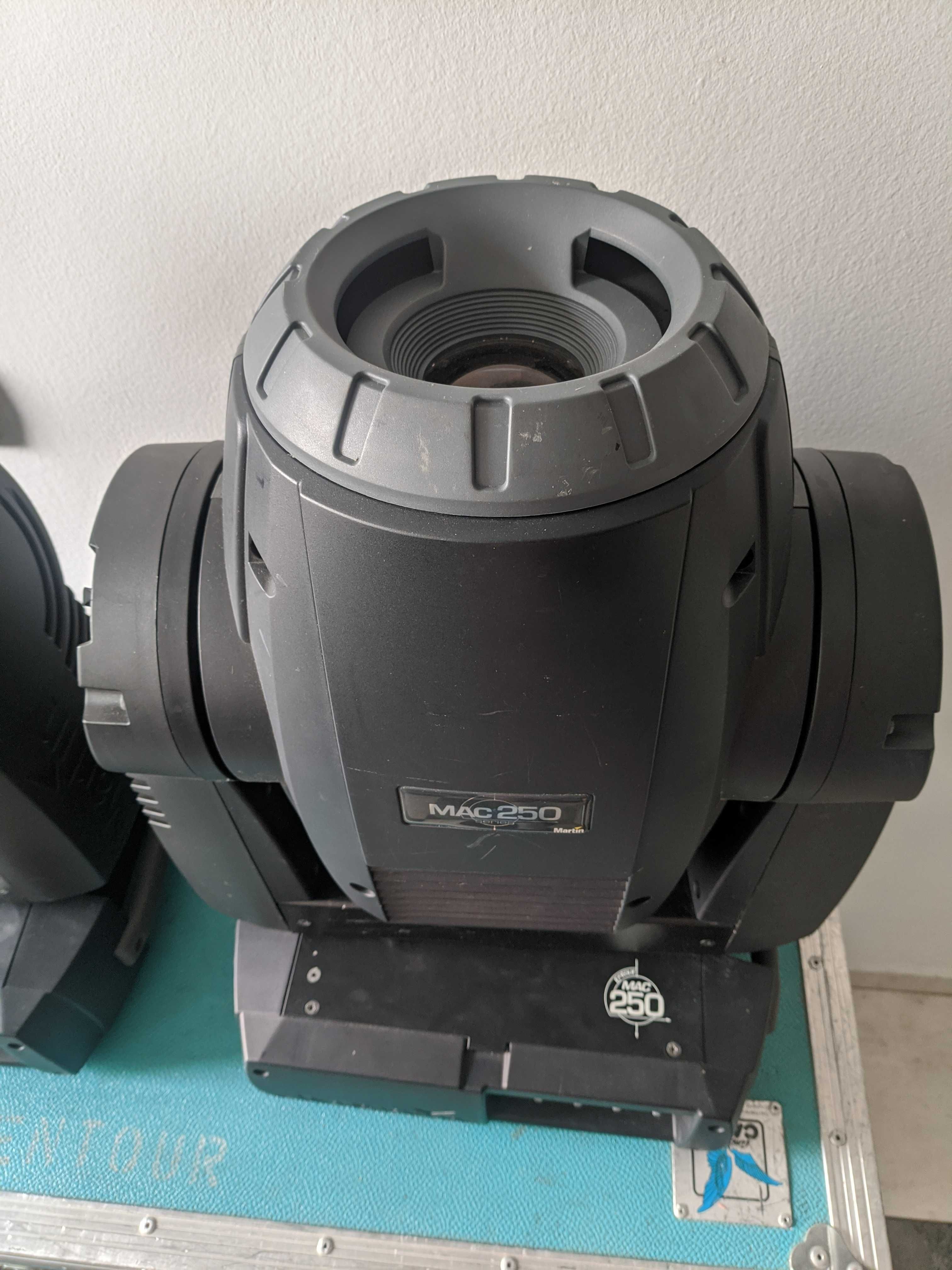 Martin MAC 250 Krypton moving heads + кейсове