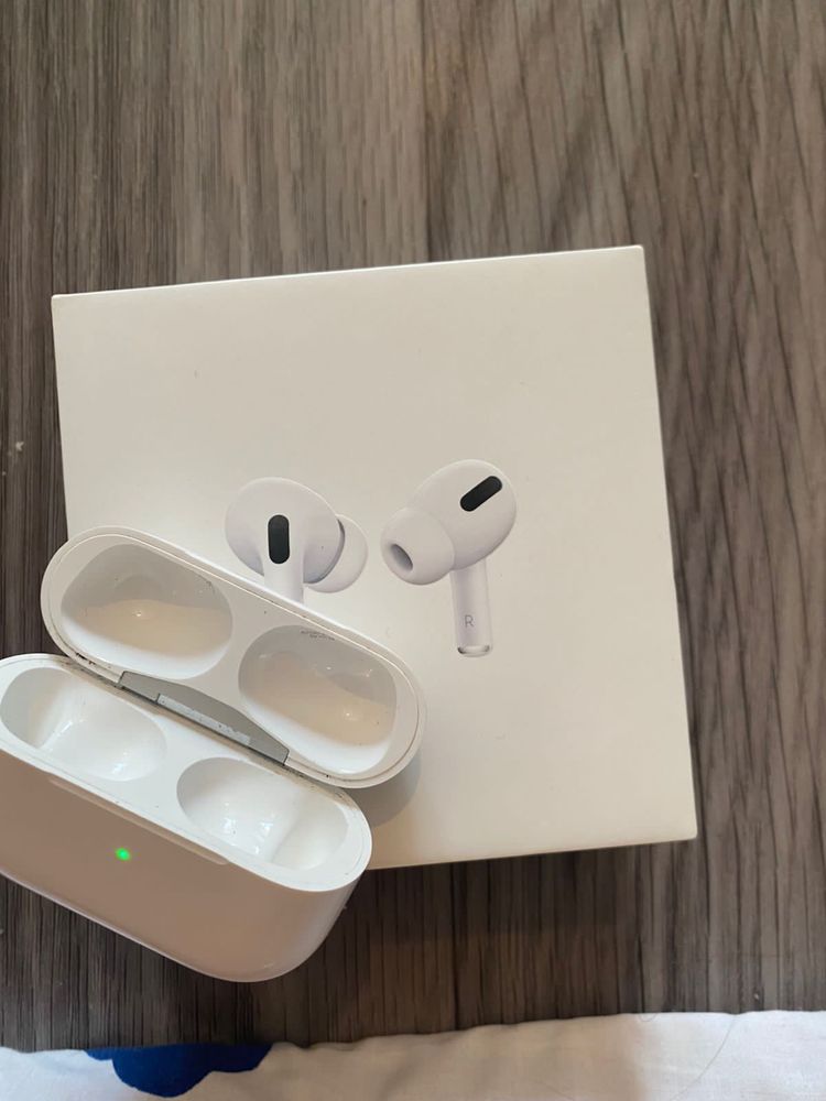 AirPods pro кейс