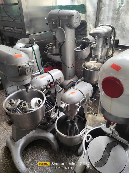 Планетарен миксер професионален HOBART