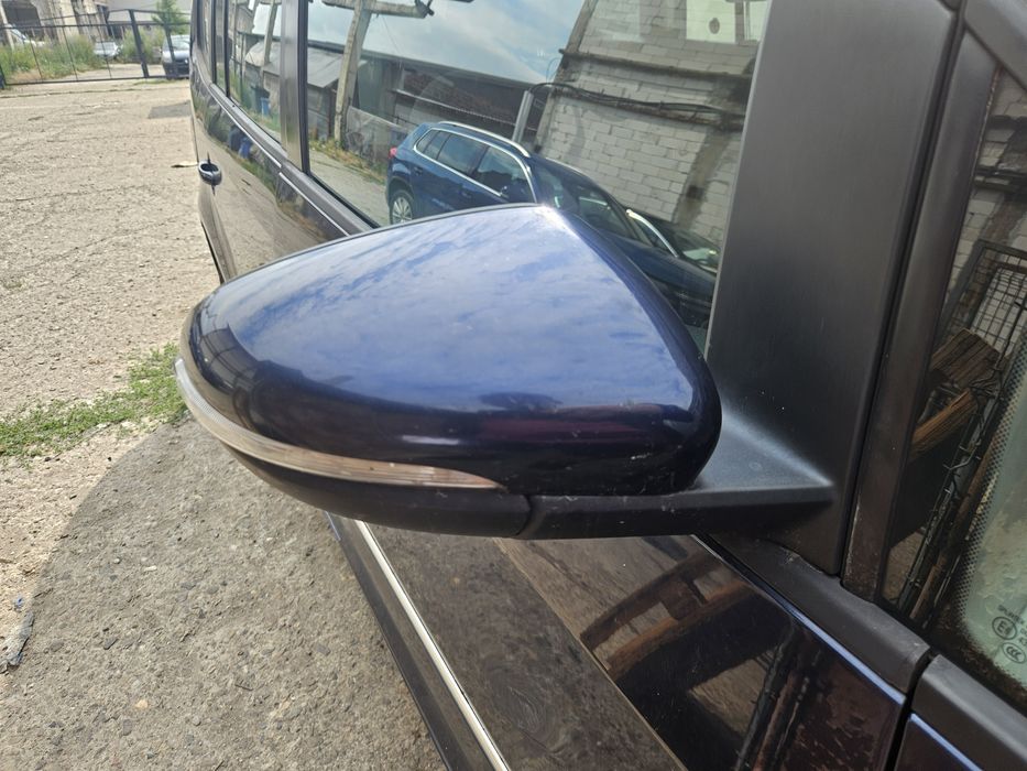 oglinda dreapta cu rabatre manuala si reglaj electric volkswagen toura