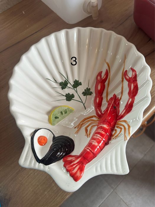 Platouri de servire artizanale cu fructe de mare