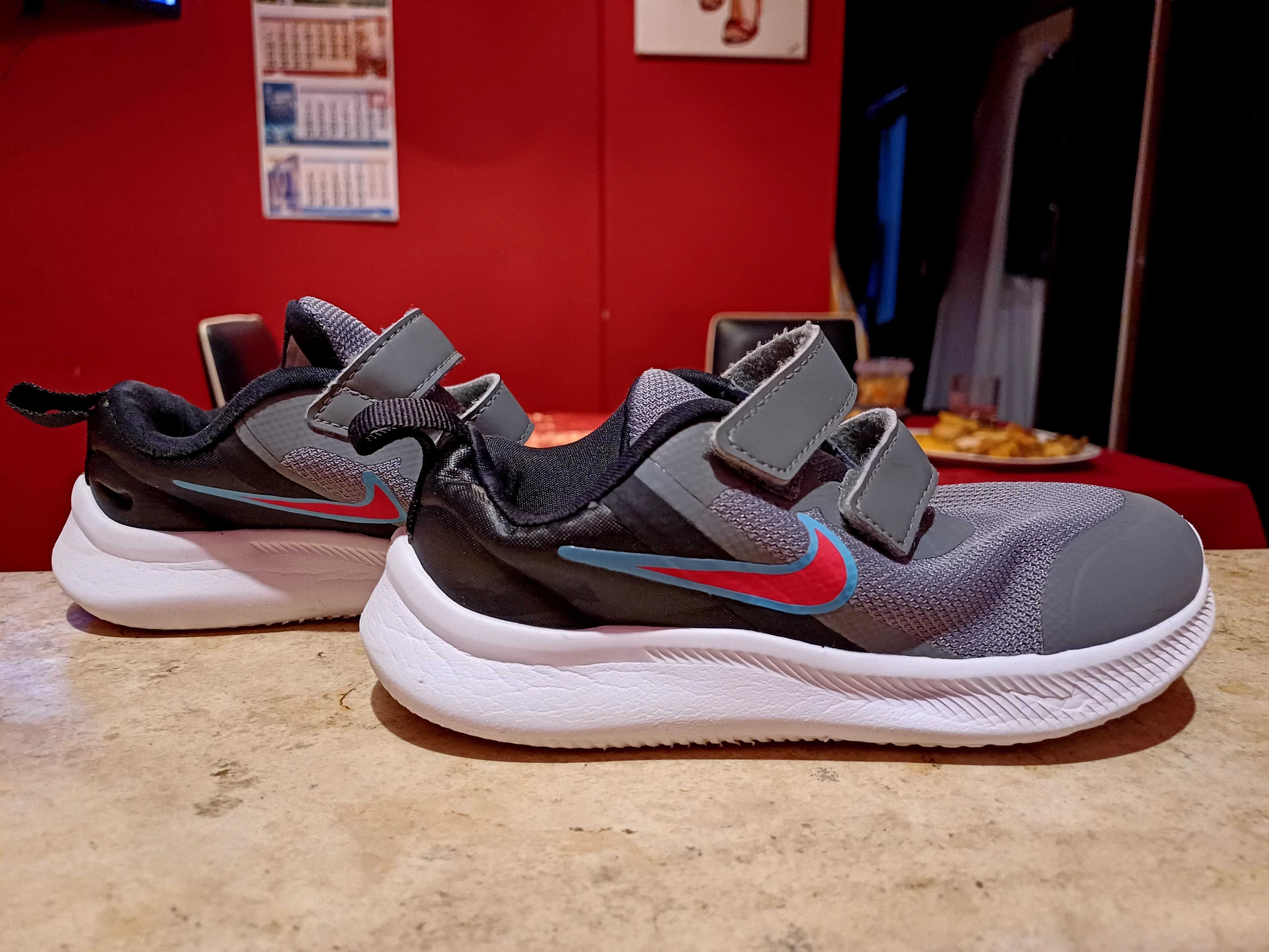 Два чифта детски маратонки, Nike, 100 % оригинални,  Номер 27 и 29