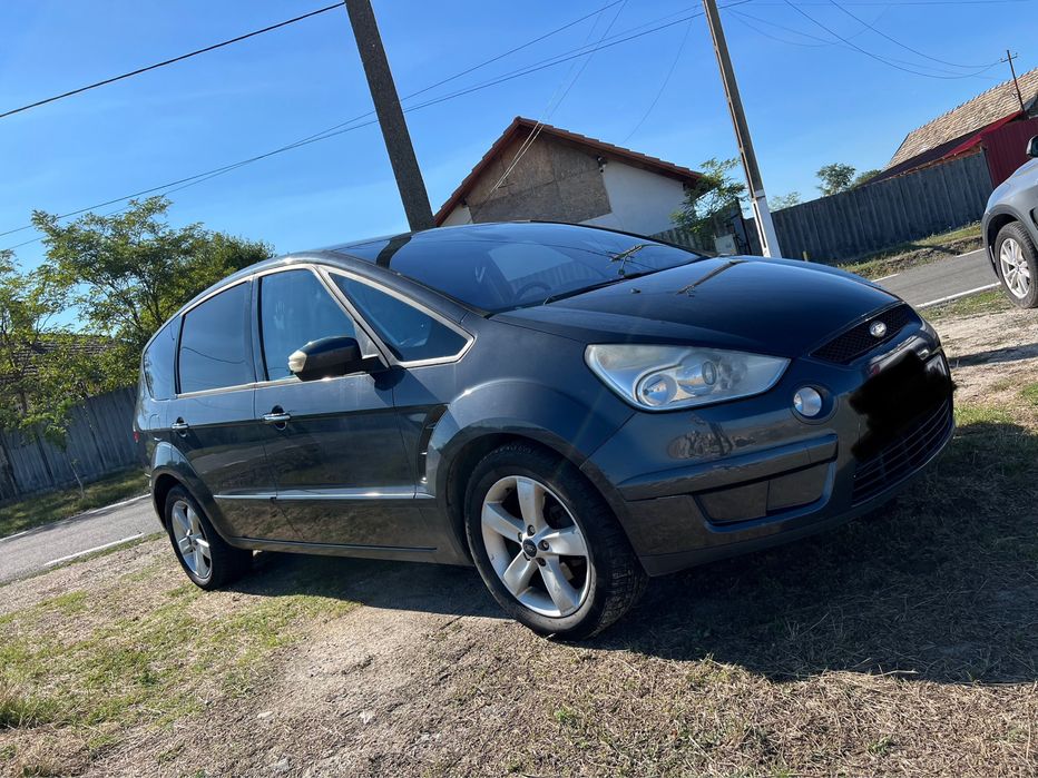 Se vinde ford s-max