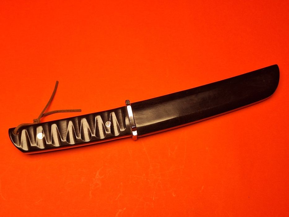 Японски нож от дамаска стомана 67 слоя и VG-10 Tanto