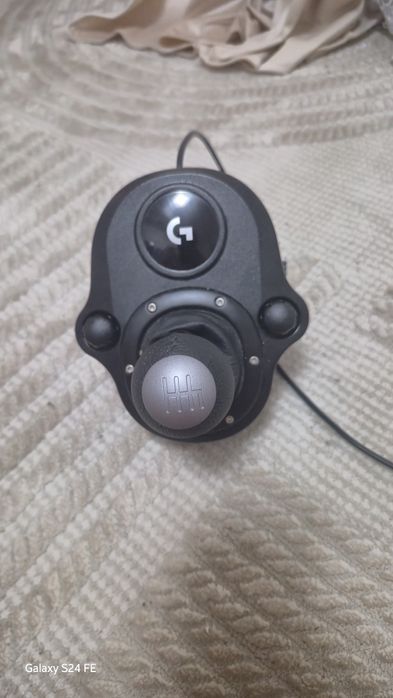 Volan logitech g923 in garantie