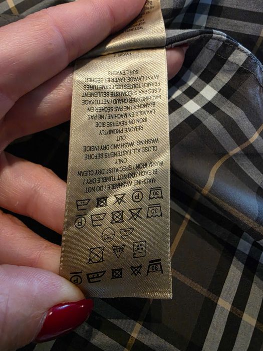 риза BURBERRY,нова без етикет,100% памук