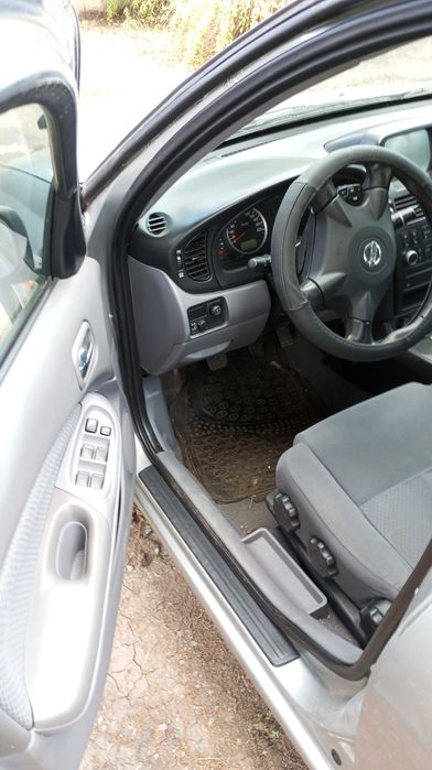 Nisan Алмера 2.2 ТD 2005 г.
