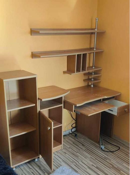 комплект мебели за детска (ученическа) стая