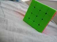 Кубик Рубик 4 на 4