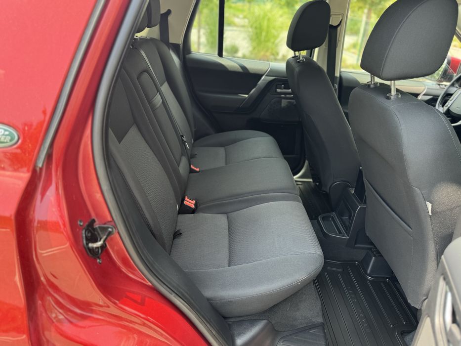 Land Rover Freelander 2.2TD4 S 4X4 / 2011 /GARANTIE 12 LUNI  - RATE