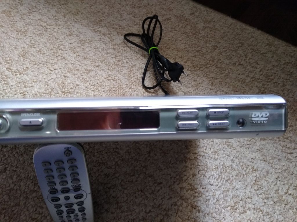 Dvd player JVC,PHILIPS