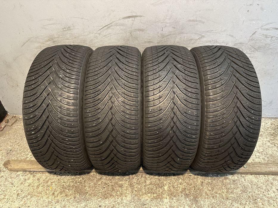 Гуми 205/45/17 BF GOODRICH g-force Winter