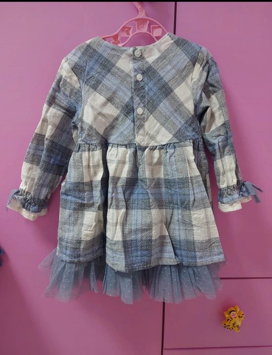 Rochita cu maneci lungi