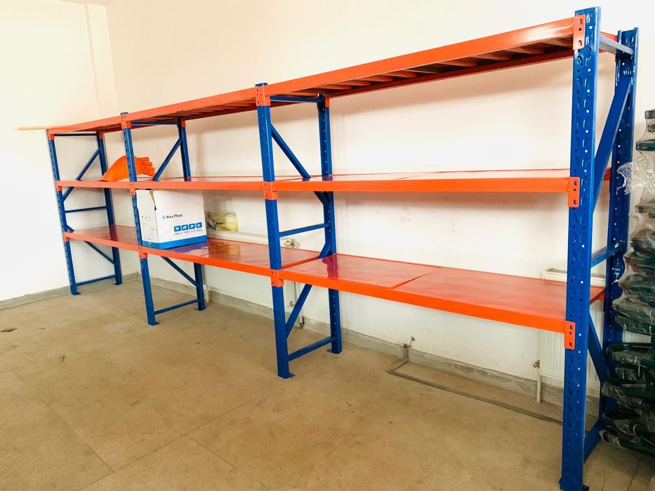 Rafturi metalice Preț pe un modul