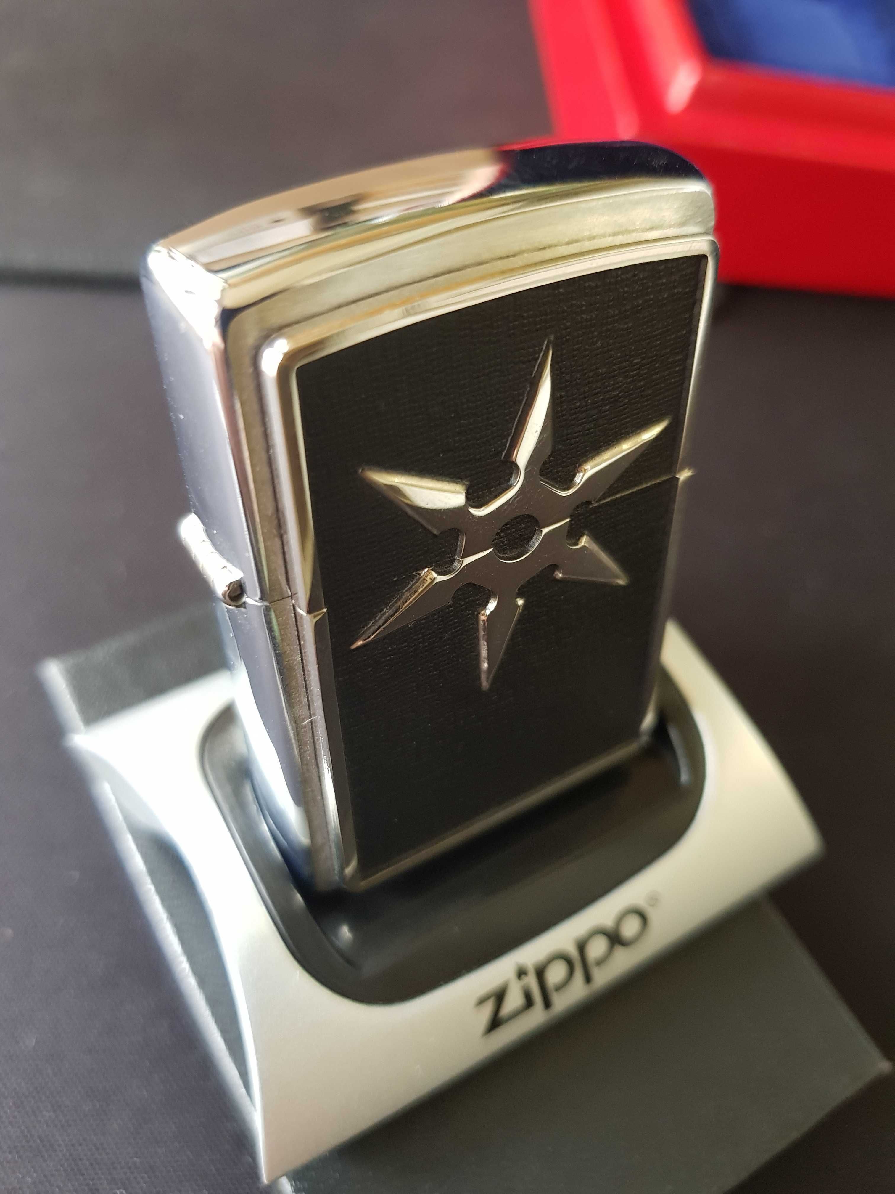 Bricheta Zippo '6 POINT THROWING STAR EMBLEM'' nr. 20334 /2007