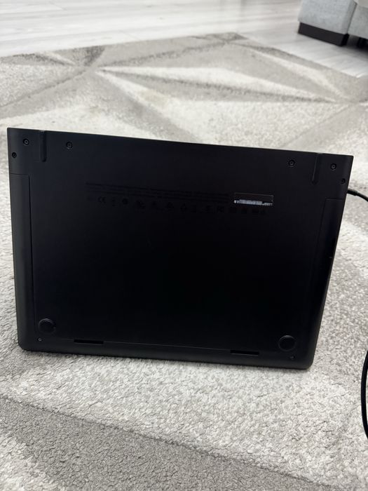 Tableta cu tastatura lenovo