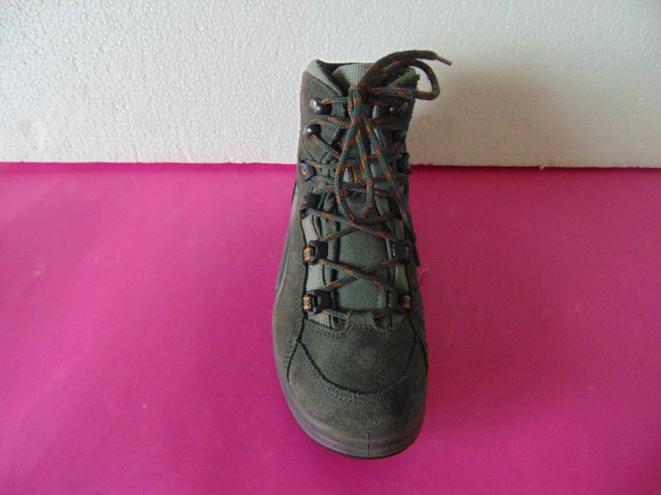 Lowa Kody Gore-tex Vibram номер 39 Оригинални туристически обувк