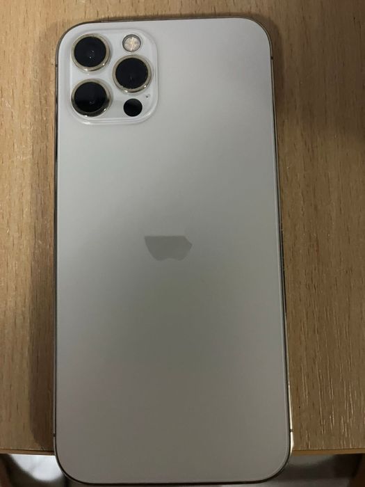 Vand schimb iphone 12 pro