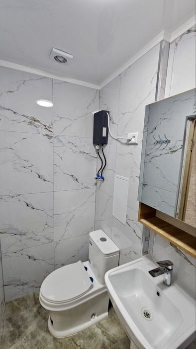 Продается однокомнатная квартира в центре города с хорошей локацией.